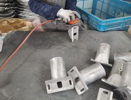 tay nắm đèn đường led