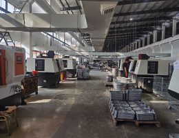 nhà ở nhôm trống